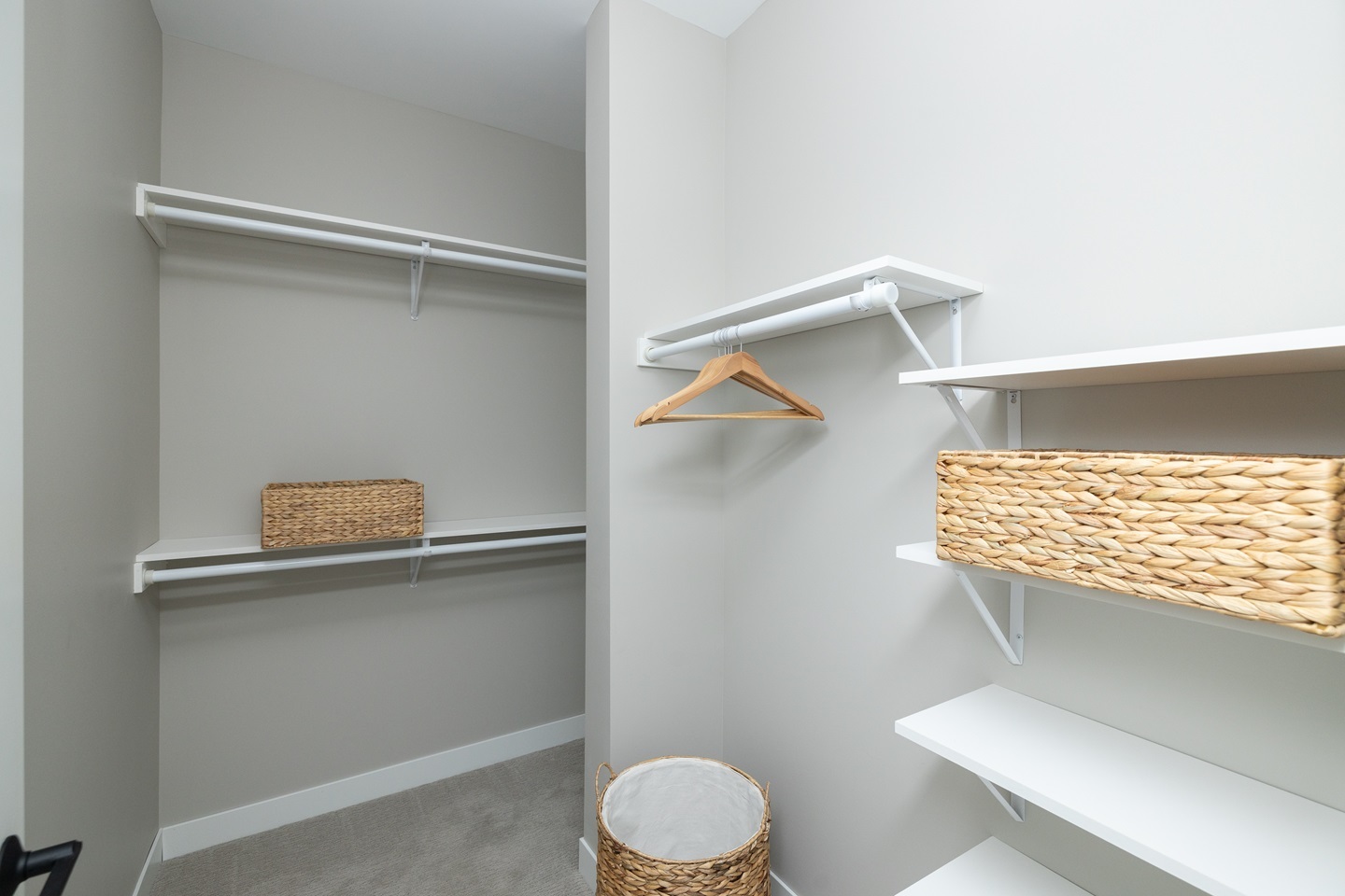 Vanderbilt Primary Closet Copy