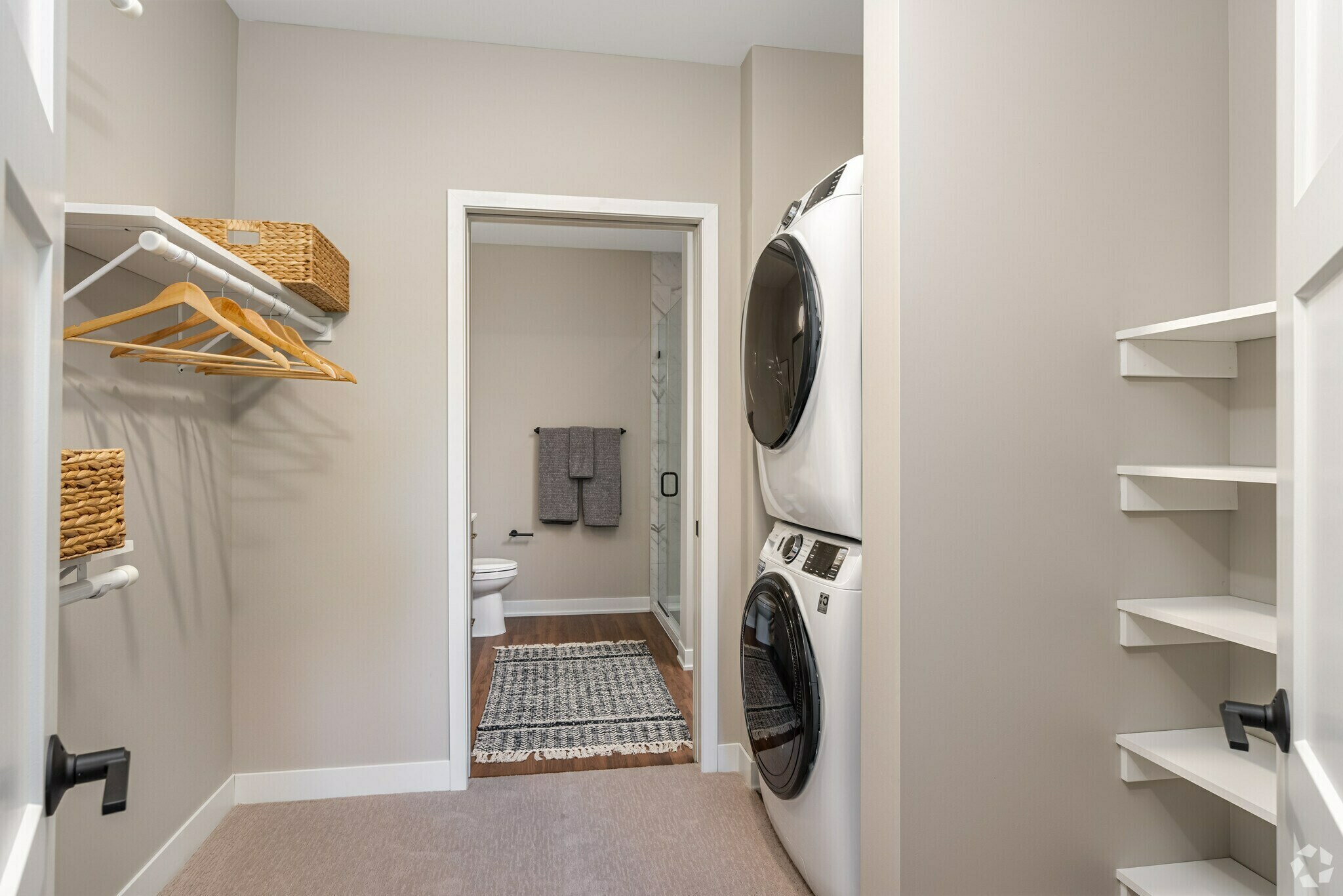 Kenton house saint paul mn walk in closet