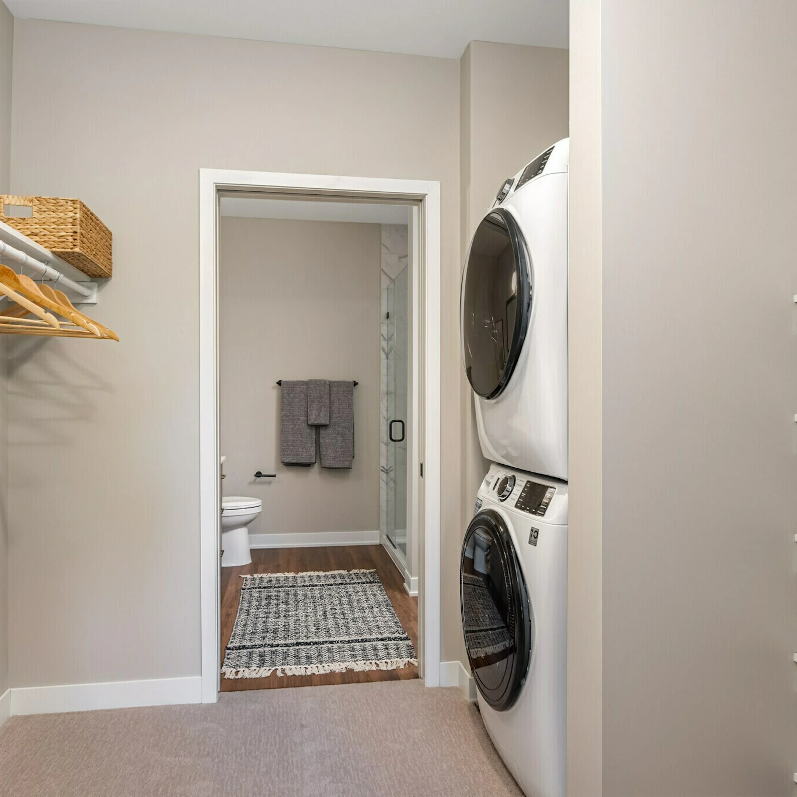 Kenton house saint paul mn walk in closet